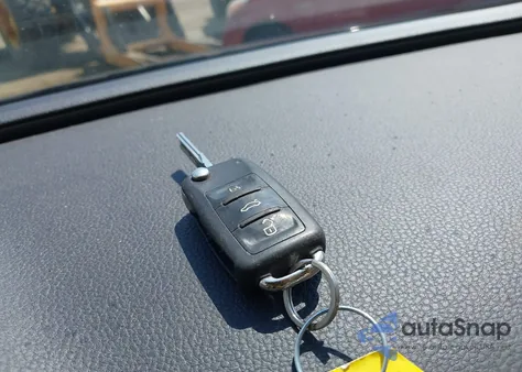 2015 Volkswagen Passat 1.8T Limited Edition from USA, damaged, VIN 1VWAT7A32FC117757